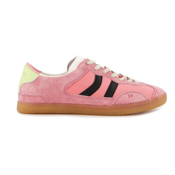 coolway Shoes - Coolway Kizuna pink crayon sneakers Women's Casual Lace-Up